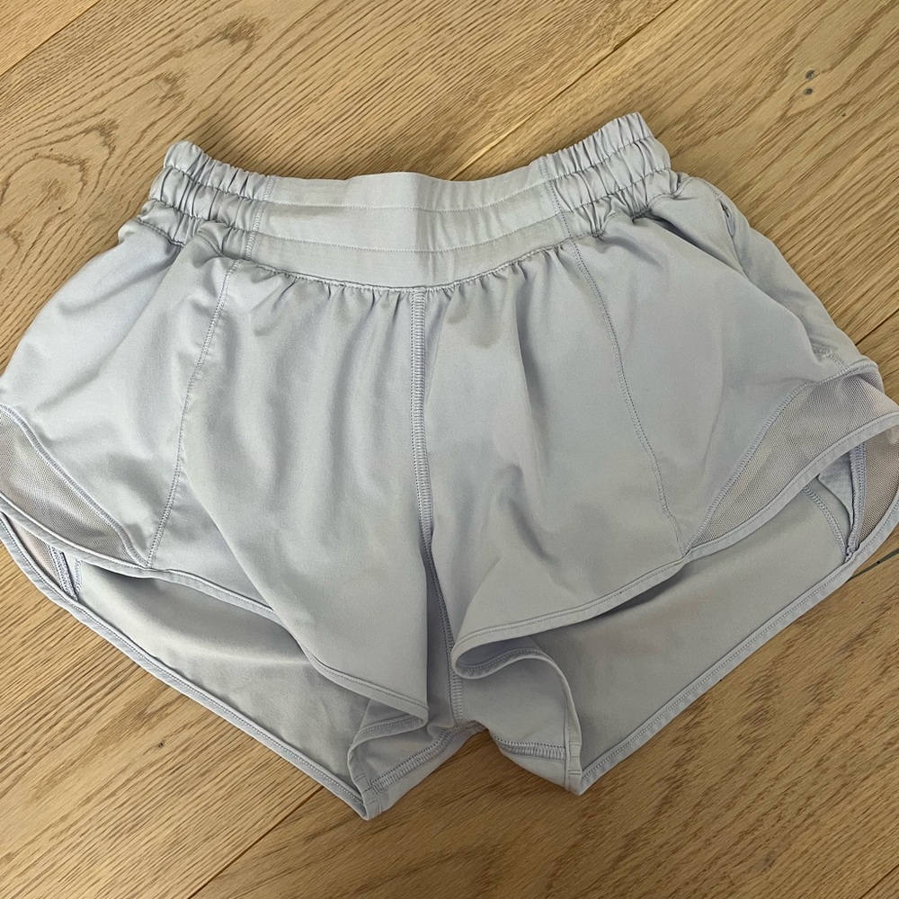 Lululemon 2.5 in Hottie Hot Shorts